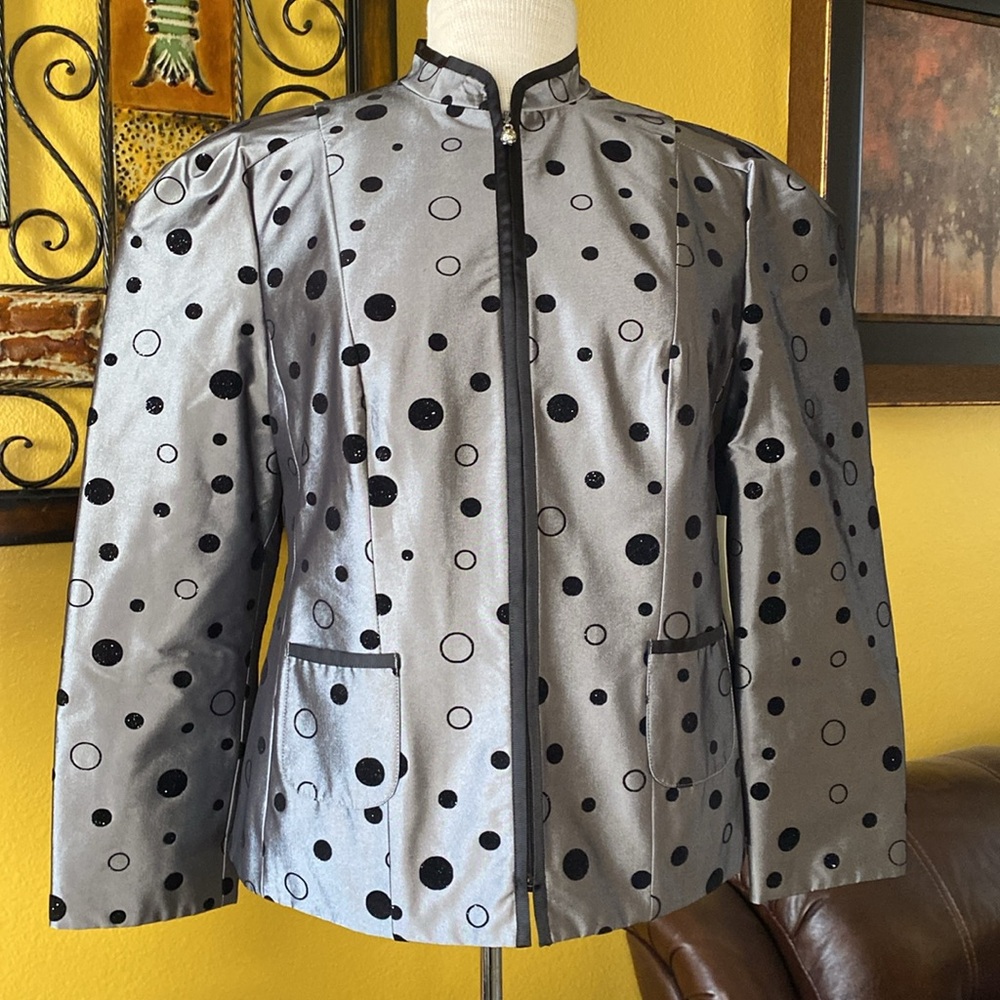 Laura Ashley NWT blazer‼️